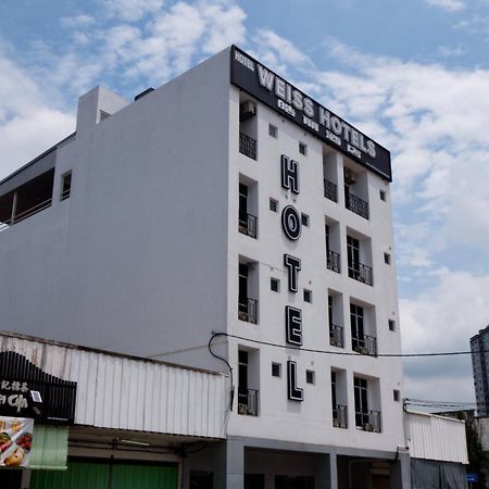 Weiss Hotels Kepong Baru Kampong Jawa Tengah Exterior photo