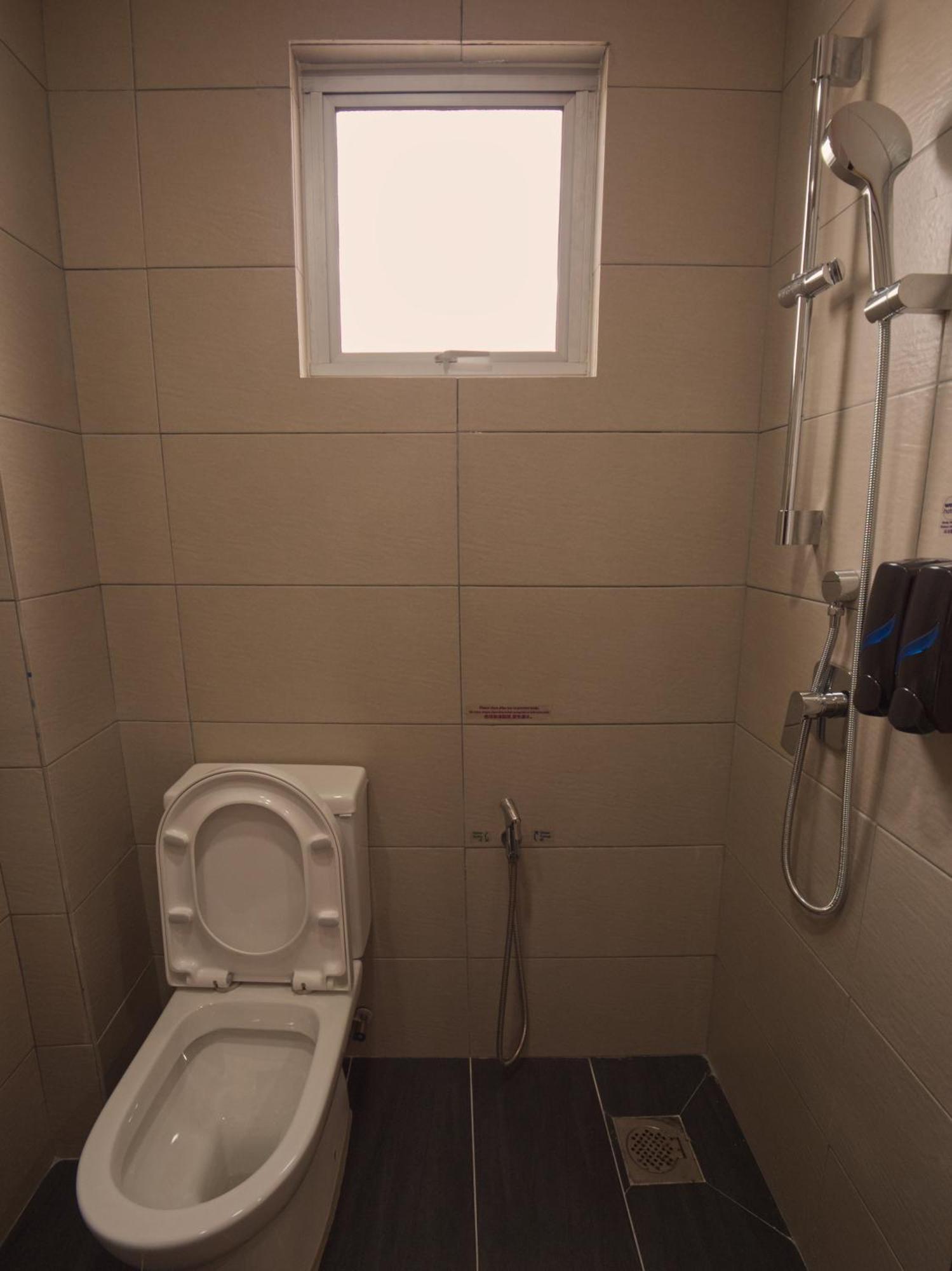 Weiss Hotels Kepong Baru Kampong Jawa Tengah Room photo