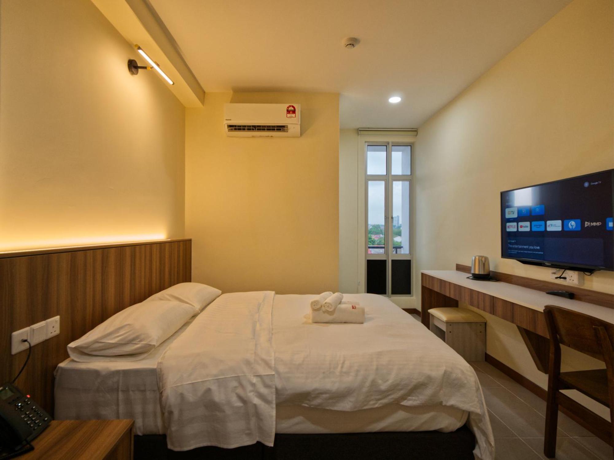 Weiss Hotels Kepong Baru Kampong Jawa Tengah Exterior photo